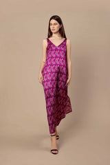 ABITO IN SETA SCOLLO A V